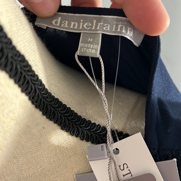 Daniel rainn sleeveless blouse - Picture 9 of 9